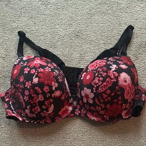 Torrid xo plunge Floral Black and Pink Bra